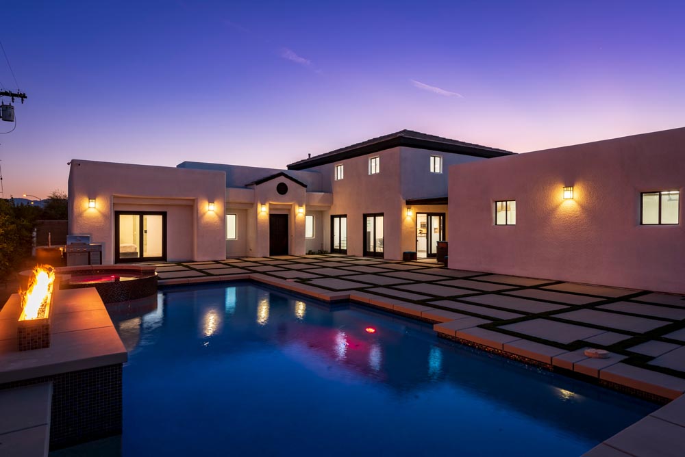 Palm_Springs_Real_Estate_Twilight_20250010